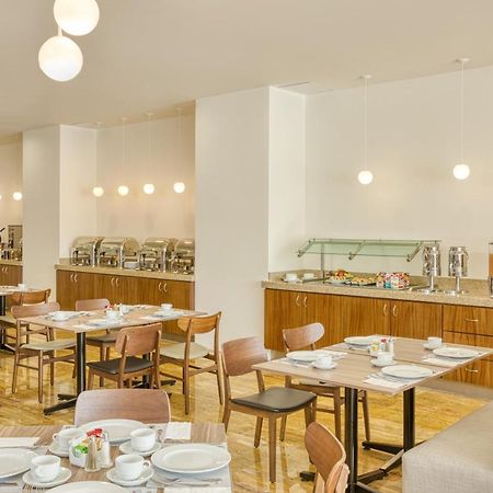 Fiesta Inn Guadalajara Periferico Poniente سابوبان المظهر الخارجي الصورة