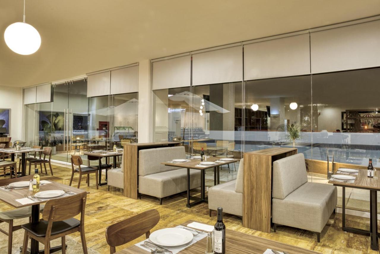 Fiesta Inn Guadalajara Periferico Poniente سابوبان المظهر الخارجي الصورة