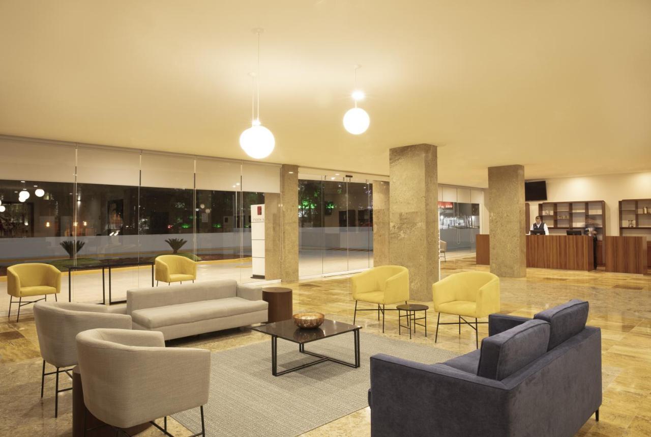 Fiesta Inn Guadalajara Periferico Poniente سابوبان المظهر الخارجي الصورة